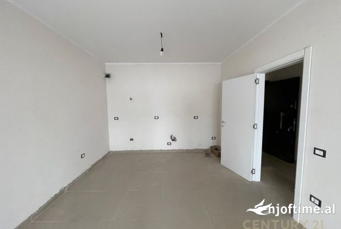 Shtepi ne shitje 1+1 ne Tirane - 148,000 Euro