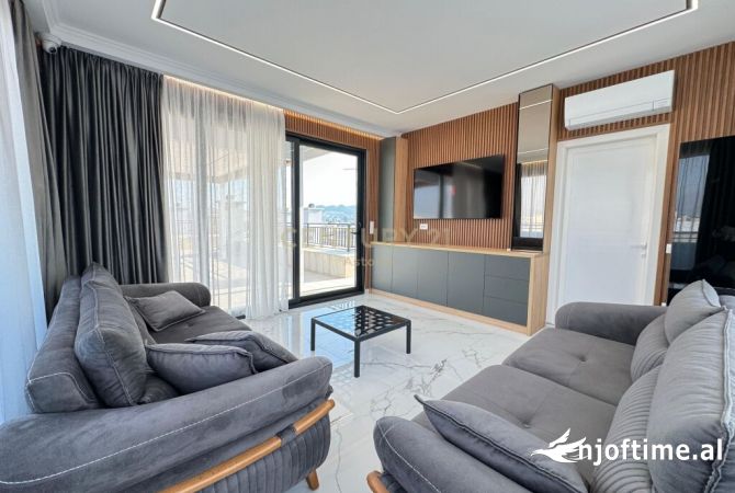 Shtepi ne shitje Apartament ne Tirane, 3+1, Mobilimi E mobiluar, Pagesa 550,000  Euro.
