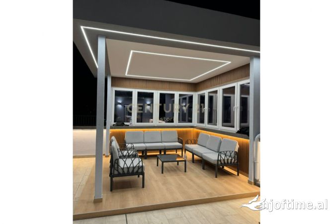 Shtepi ne shitje Apartament ne Tirane, 3+1, Mobilimi E mobiluar, Pagesa 550,000  Euro.