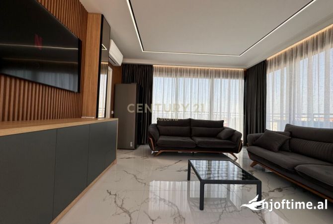 Shtepi ne shitje Apartament ne Tirane, 3+1, Mobilimi E mobiluar, Pagesa 550,000  Euro.