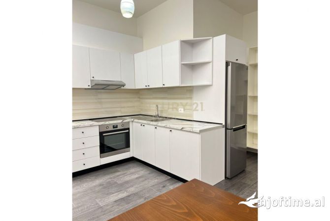 Shtepi me qera 1+1 ne Tirane - 480 Euro