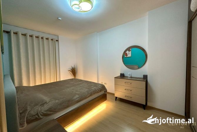 Shtepi me qera Apartament ne Tirane, 1+1, Mobilimi E mobiluar, Pagesa 600  Euro.