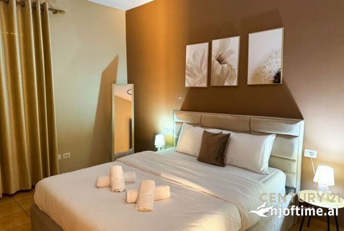 Shtepi ne shitje Apartament ne Tirane, 1+1, Mobilimi E mobiluar, Pagesa 213,000  Euro.