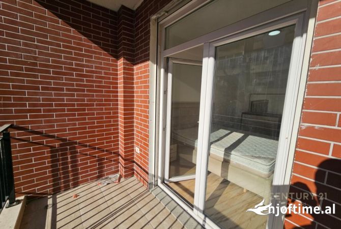 Shtepi ne shitje Apartament ne Tirane, 1+1, Mobilimi E mobiluar, Pagesa 134,000  Euro.