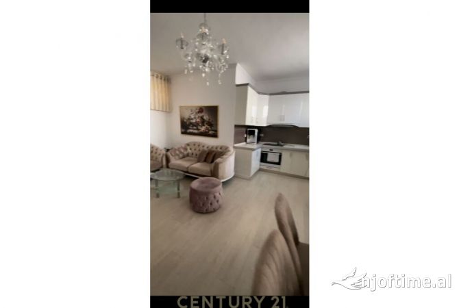 Shtepi ne shitje 2+1 ne Tirane - 130,000 Euro