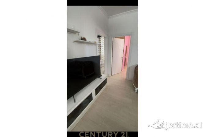 Shtepi ne shitje 2+1 ne Tirane - 130,000 Euro