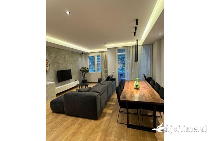 Shtepi ne shitje 2+1 ne Tirane - 239,000 Euro