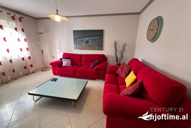 Shtepi ne shitje 3+1 ne Tirane - 195,000 Euro