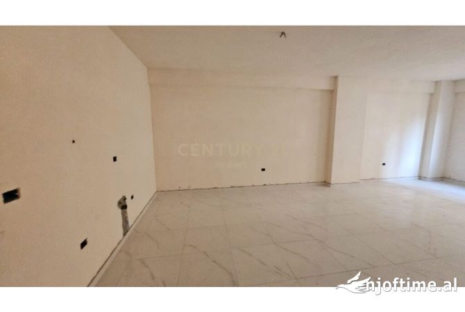 Shtepi ne shitje 2+1 ne Tirane - 97,500 Euro