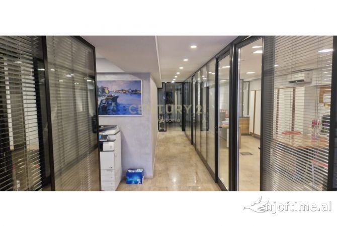 Ambient biznesi ne shitje 1+1 ne Tirane - 324,000 Euro