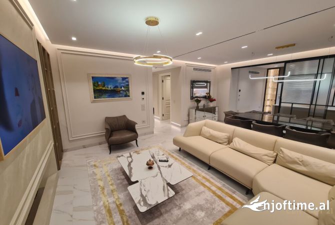 Shtepi ne shitje 4+1 ne Tirane - 630,000 Euro