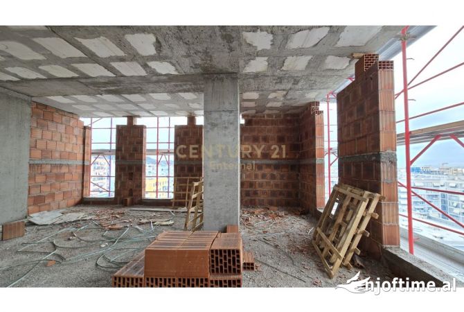 Shtepi ne shitje Apartament ne Tirane, 2+1, Mobilimi Bosh, pa mobiluar, Pagesa 260,000  Euro.