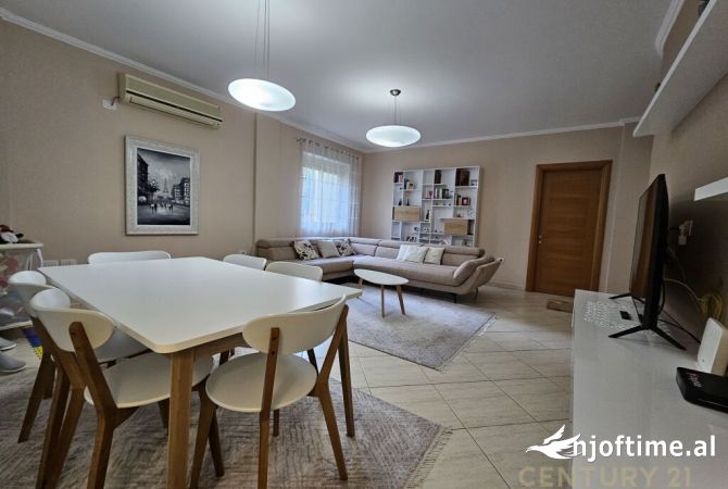 Shtepi ne shitje 2+1 ne Tirane - 235,000 Euro