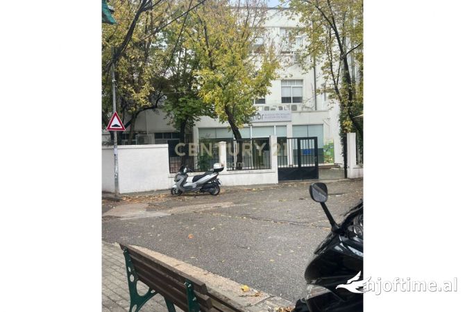 Shtepi ne shitje 2+1 ne Tirane - 129,000 Euro