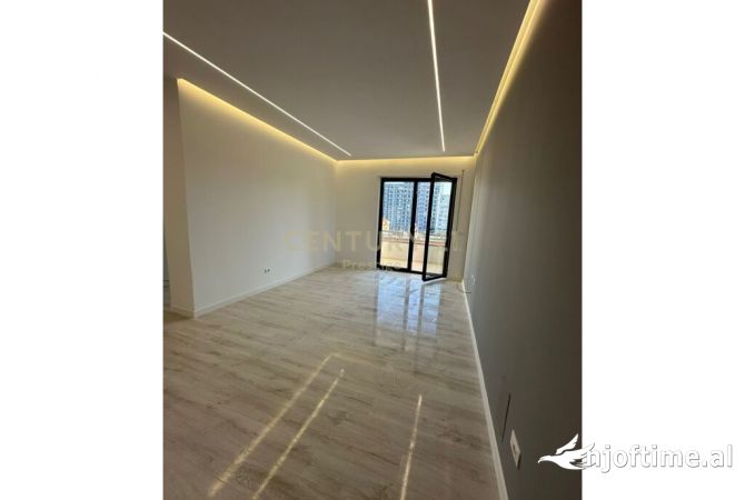 Shtepi ne shitje 2+1 ne Tirane - 240,000 Euro