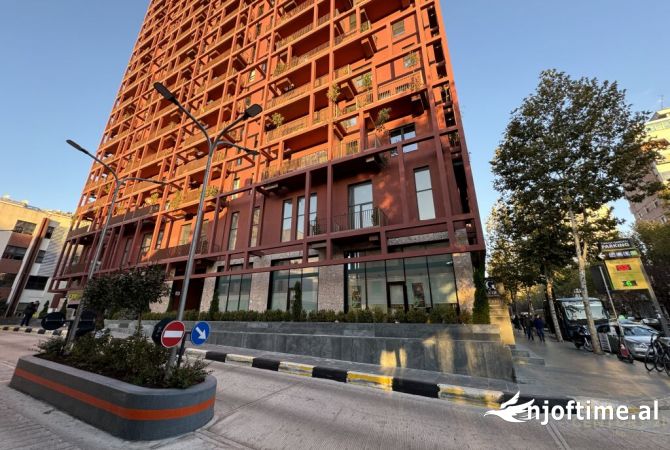 Ambient biznesi me qera 3+1 ne Tirane - 1,200 Euro