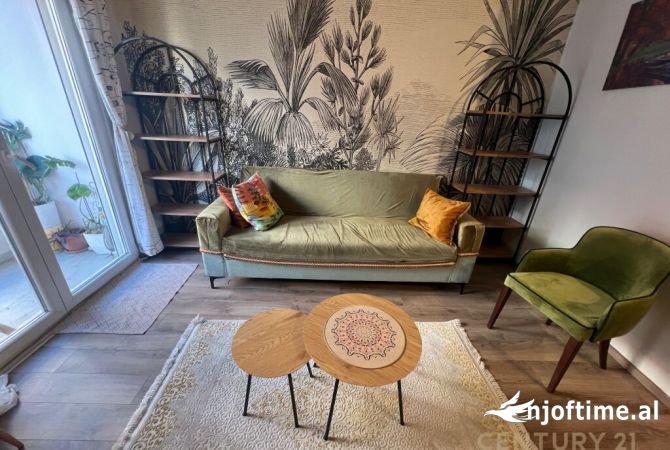 Shtepi me qera 2+1 ne Tirane - 800 Euro