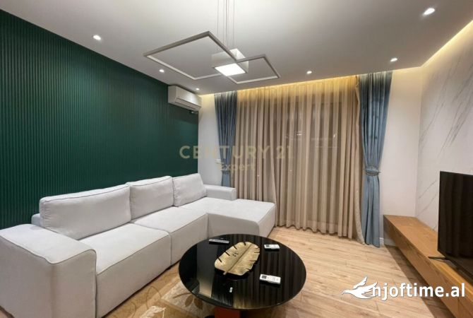 Shtepi me qera 2+1 ne Tirane - 1,000 Euro