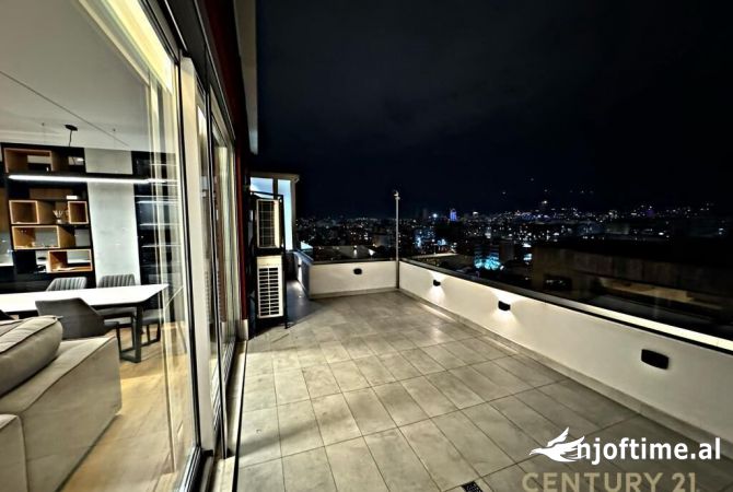 Shtepi me qera Duplex(shtepi me 2 kate) ne Tirane, 4+1, Mobilimi E mobiluar, Pagesa 1,600  Euro.