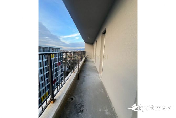 Shtepi ne shitje Apartament ne Tirane, 2+1, Mobilimi Bosh, pa mobiluar, Pagesa 114,700  Euro.