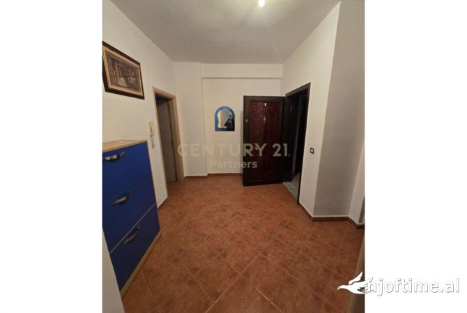 Shtepi ne shitje 2+1 ne Tirane - 140,000 Euro