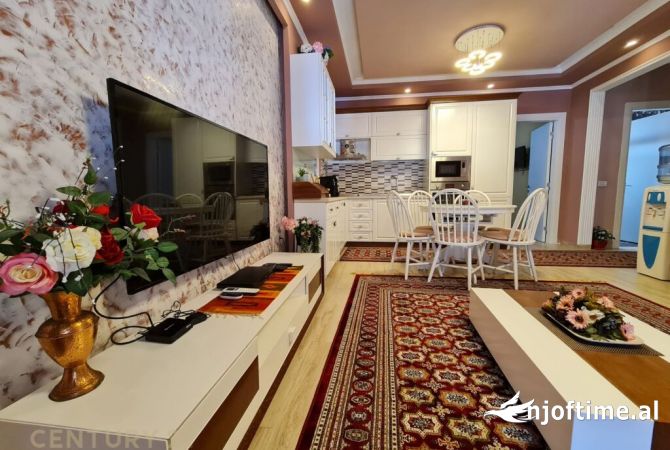 Shtepi ne shitje 2+1 ne Tirane - 198,000 Euro