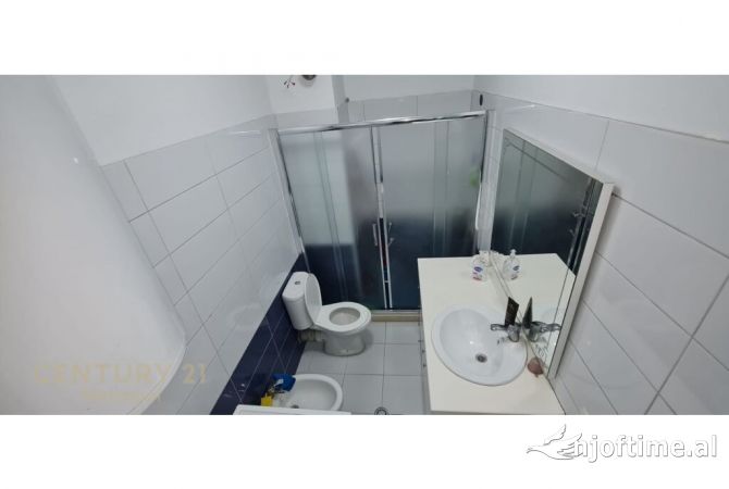 Shtepi me qera 2+1 ne Tirane - 400 Euro