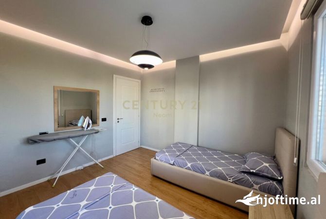 Shtepi me qera Apartament ne Tirane, 2+1, Mobilimi E mobiluar, Pagesa 800  Euro.