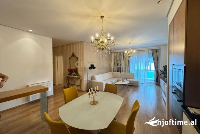 Shtepi ne shitje Apartament ne Tirane, 2+1, Mobilimi E mobiluar, Pagesa 239,000  Euro.