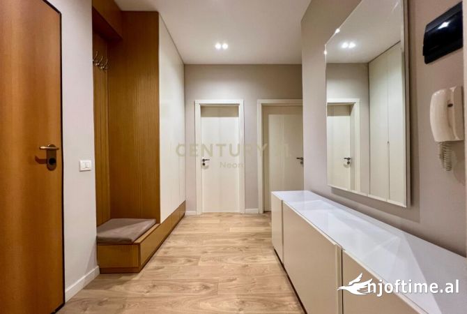 Shtepi ne shitje Apartament ne Tirane, 2+1, Mobilimi E mobiluar, Pagesa 148,000  Euro.