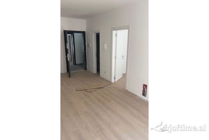 Apartment for sale in Tirana 1+1, Emty