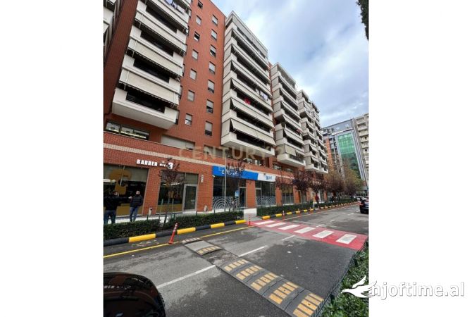 Shtepi ne shitje Apartament ne Tirane, 2+1, Mobilimi E mobiluar, Pagesa 350,000  Euro.