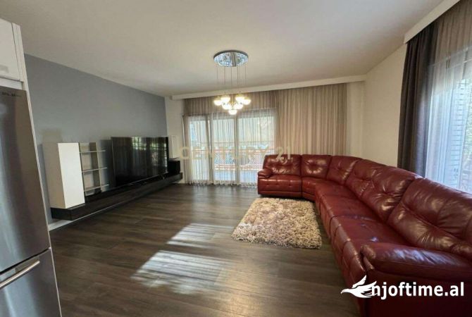 Shtepi ne shitje 2+1 ne Tirane - 350,000 Euro