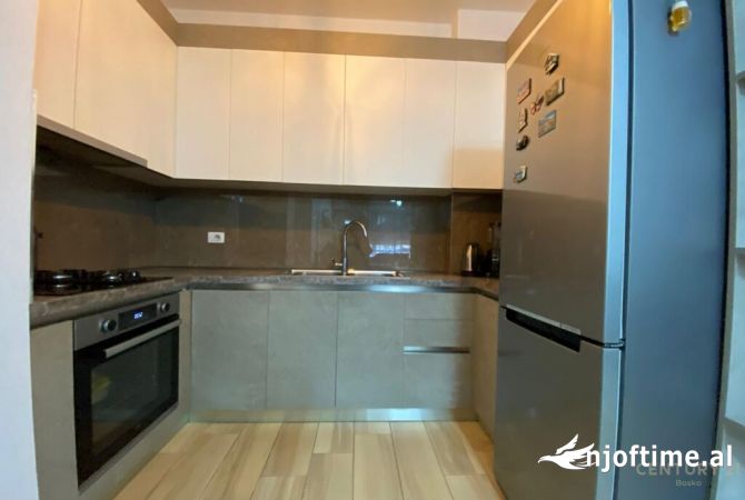 Shtepi ne shitje 2+1 ne Tirane - 198,000 Euro