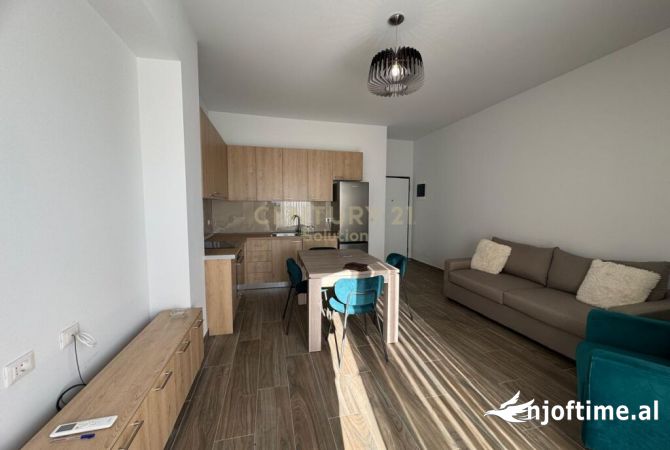 Shtepi me qera 2+1 ne Tirane - 600 Euro
