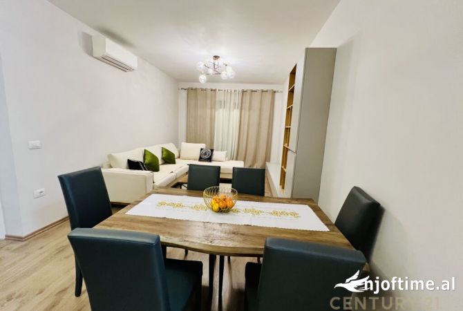 Shtepi me qera Apartament ne Tirane, 1+1, Mobilimi E mobiluar, Pagesa 480  Euro.