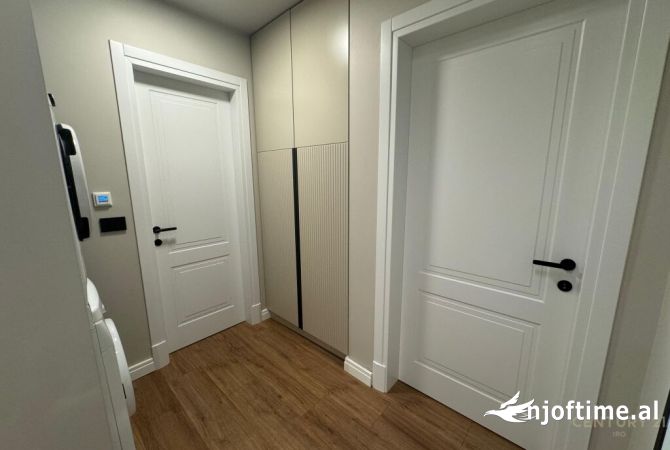 Shtepi ne shitje Apartament ne Tirane, 2+1, Mobilimi E mobiluar, Pagesa 259,000  Euro.