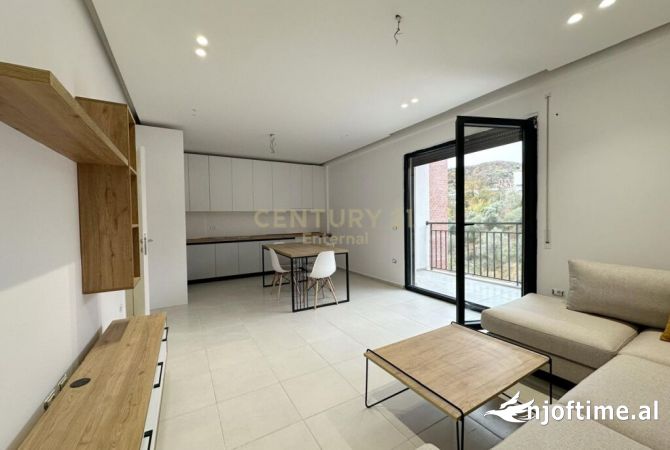 Shtepi ne shitje 2+1 ne Tirane - 185,000 Euro