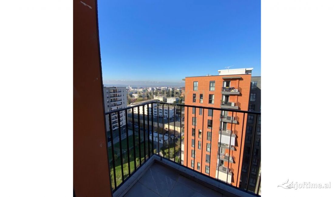 Shtepi ne shitje Apartament ne Tirane, 3+1, Mobilimi Bosh, pa mobiluar, Pagesa 238,326  Euro.