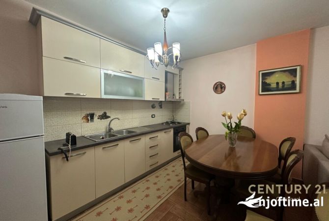 Shtepi me qera 1+1 ne Tirane - 550 Euro
