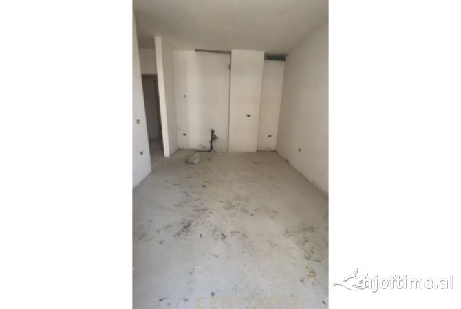 Shtepi ne shitje 1+1 ne Tirane - 55,000 Euro