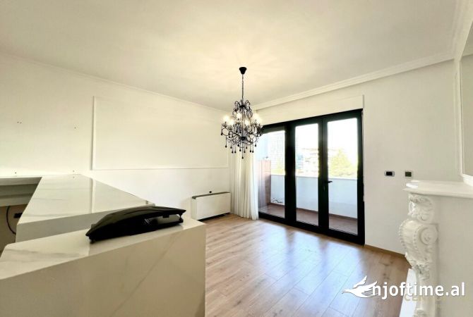 Zyre me qera ne Bllok