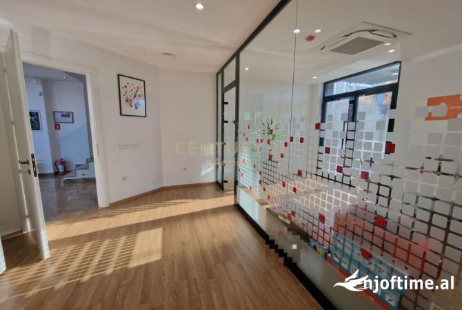 JEPET ME QIRA OBJEKT KOMERCIAL, SAUK I RI - TIRANE ‼️