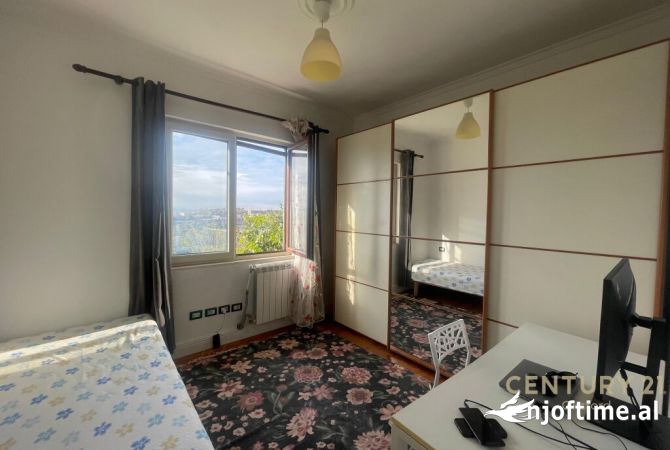 Shtepi me qera Apartament ne Tirane, 2+1, Mobilimi E mobiluar, Pagesa 700  Euro.
