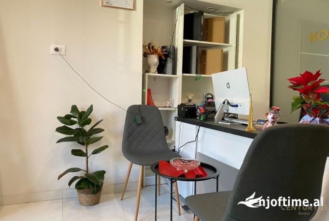 Ambient biznesi me qera 1+1 ne Tirane - 600 Euro