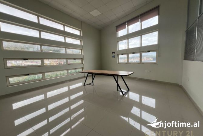 JAPIM ME QIRA AMBIENT MULTIFUNKSIONAL NE VORE !