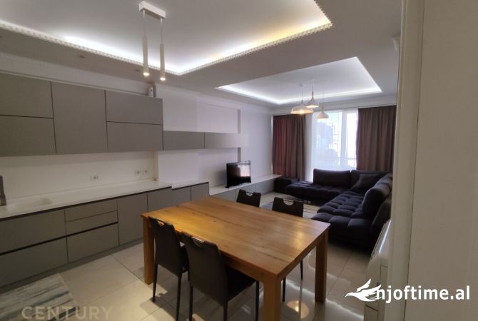 Shtepi ne shitje 2+1 ne Tirane - 260,000 Euro