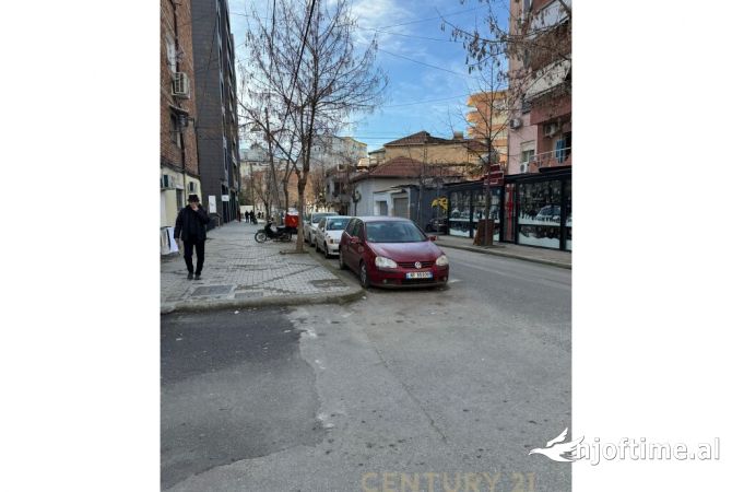 Ambient biznesi ne shitje 1+1 ne Tirane - 95,000 Euro