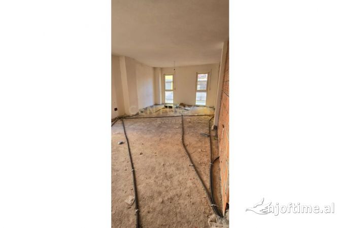 Shtepi ne shitje 2+1 ne Tirane - 179,000 Euro