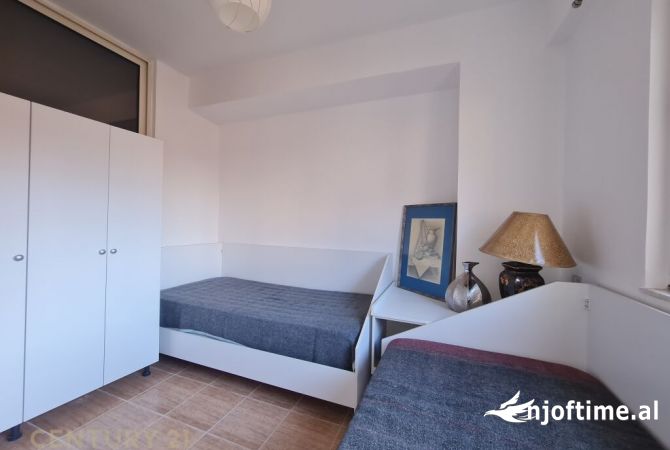Shtepi me qera Apartament ne Tirane, 2+1, Mobilimi E mobiluar, Pagesa 550  Euro.
